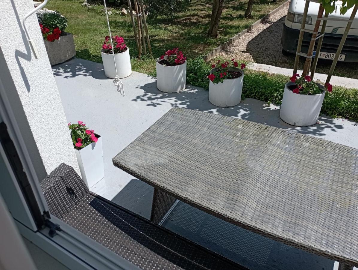 Apartmani Trubi 2 Vodice Exterior foto